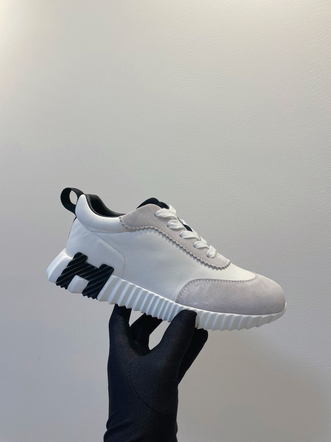 HM  Bouncing sneaker Beige Grey mix White Calfskin and Suede 212288