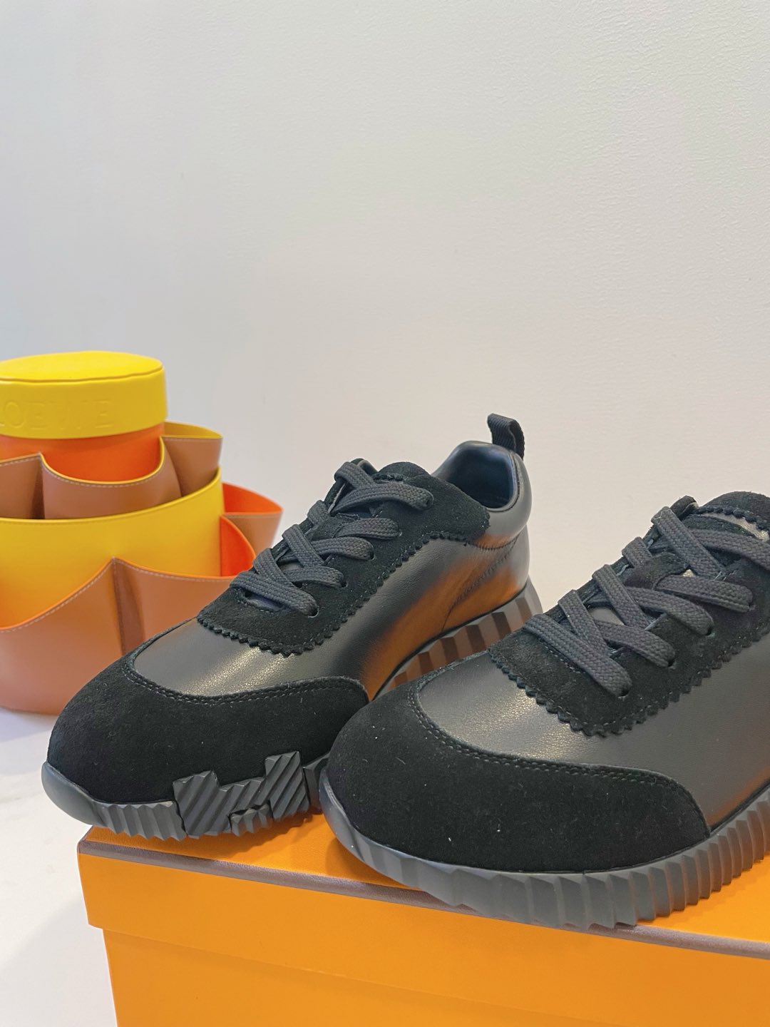 HM  Bouncing sneaker Black Calfskin and Suede 212289