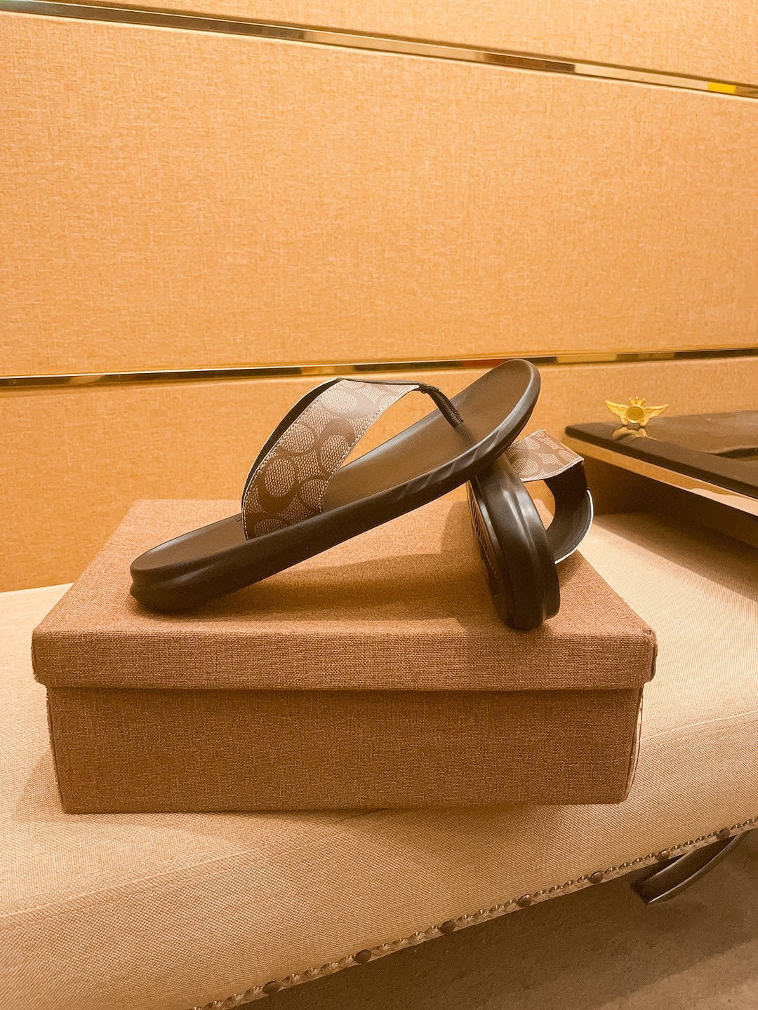 GG Men's Sandals Slide Brown Leather 587239