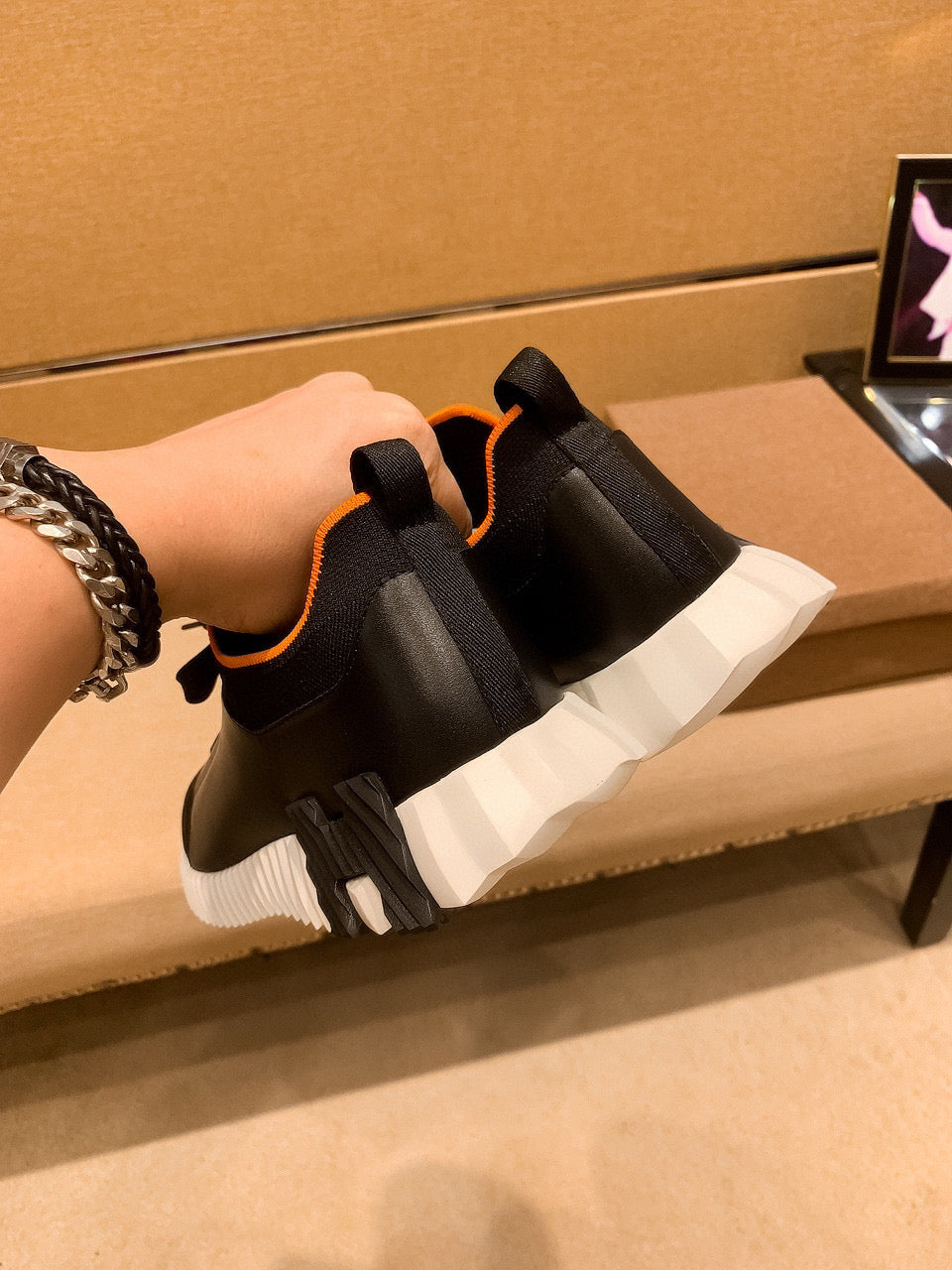 HM Men's Depart Slip-on Sneaker Black Knit Cowhide 709790