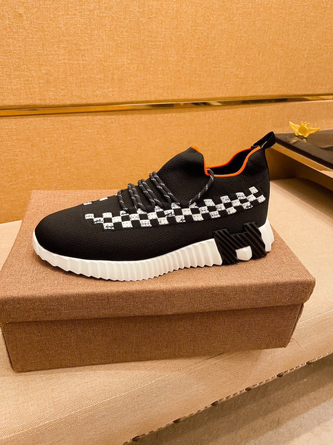 HM Men's Flex Slip-on Sneaker Black Knit Cowhide 671700