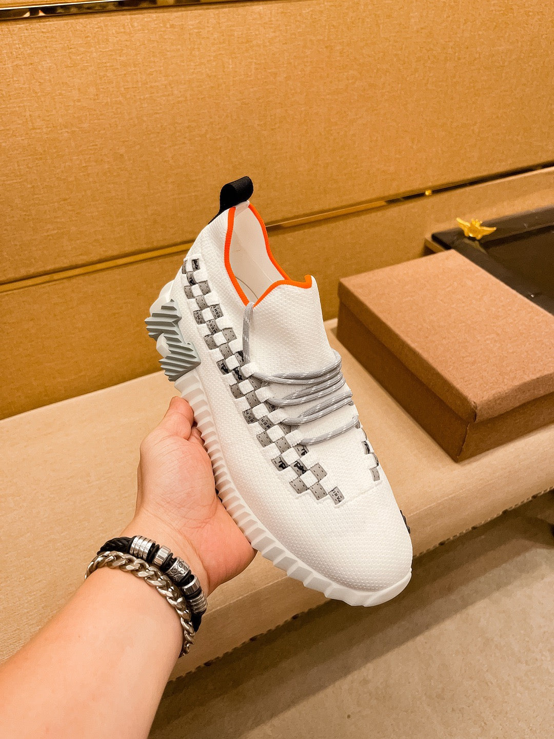 HM Men's Flex Slip-on Sneaker White Knit Cowhide 671701