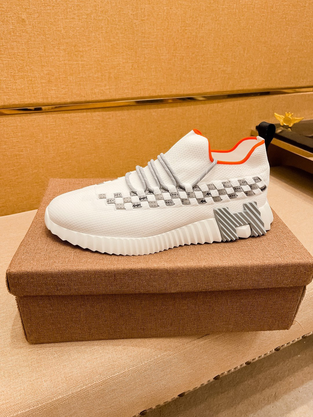 HM Men's Flex Slip-on Sneaker White Knit Cowhide 671701