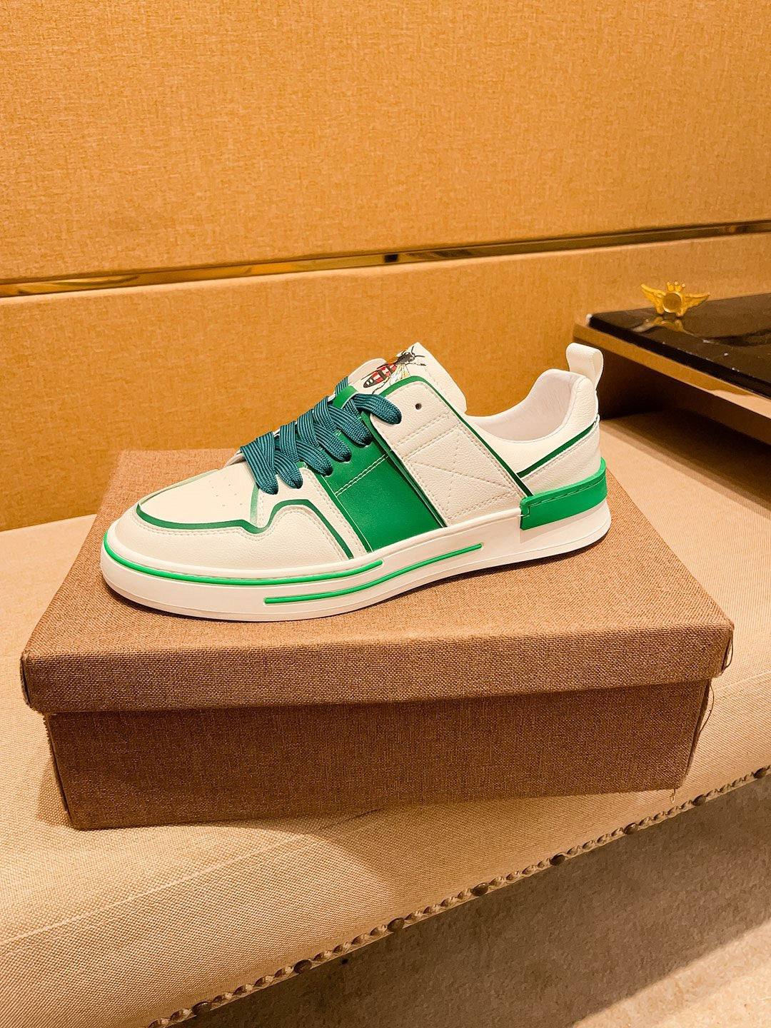 GG Men's Sneaker White Green Cowhide 671709