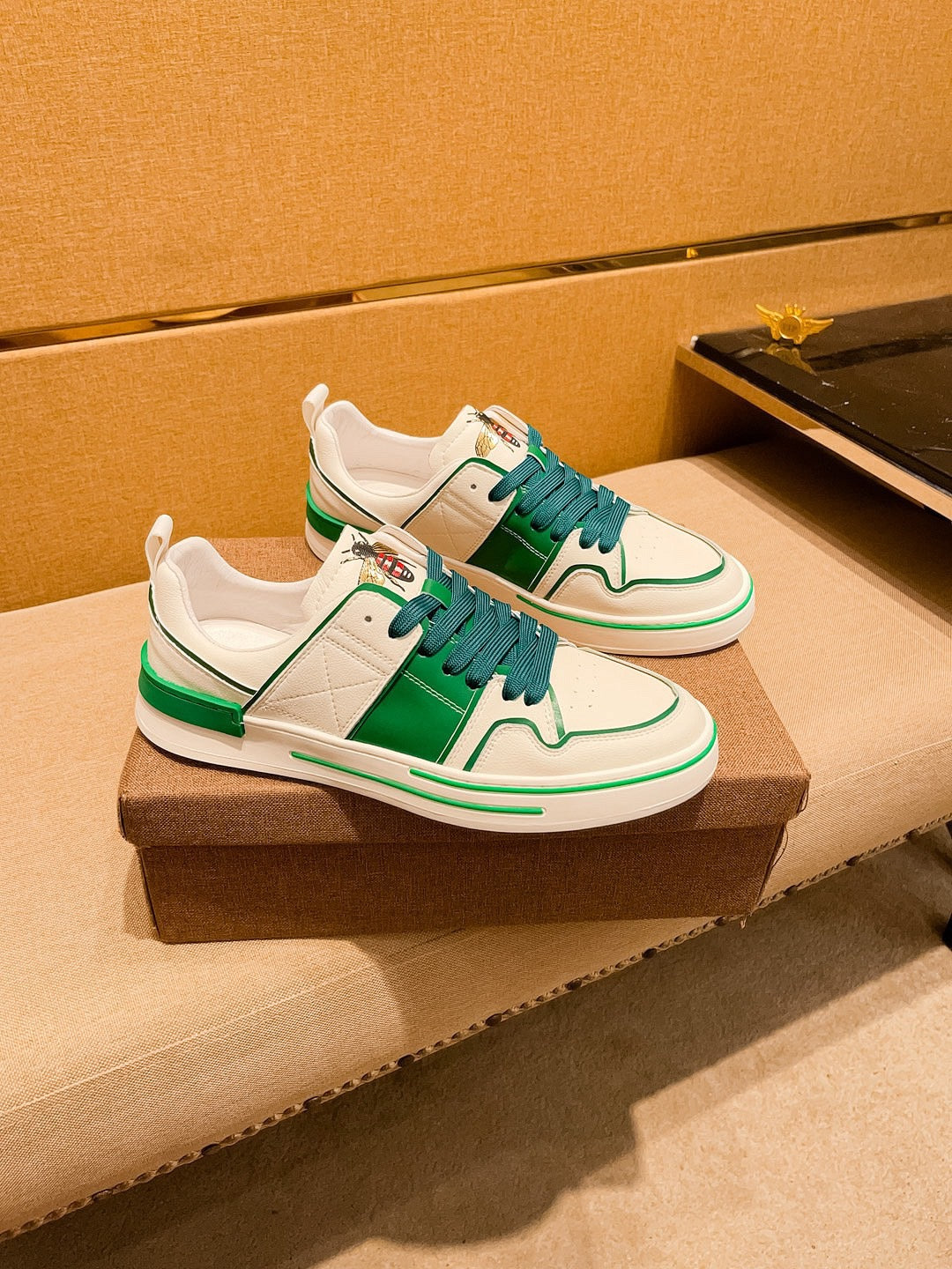 GG Men's Sneaker White Green Cowhide 671709