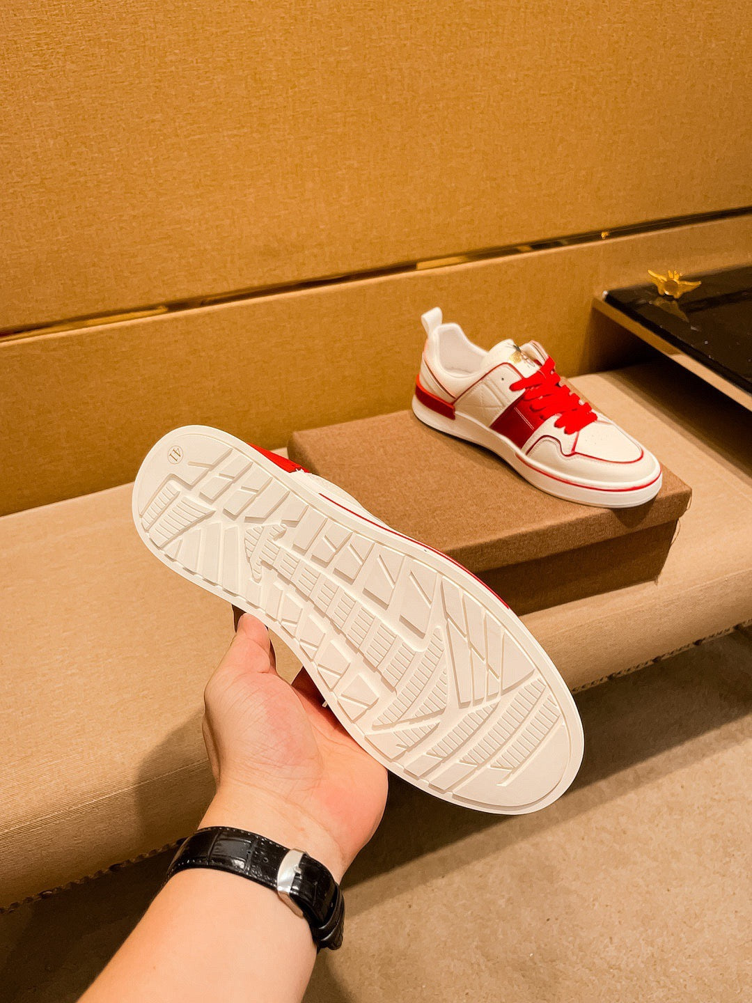 GG Men's Sneaker White Red Cowhide 671710