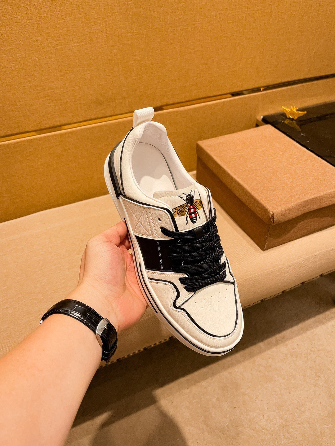 GG Men's Sneaker White Black Cowhide 671711