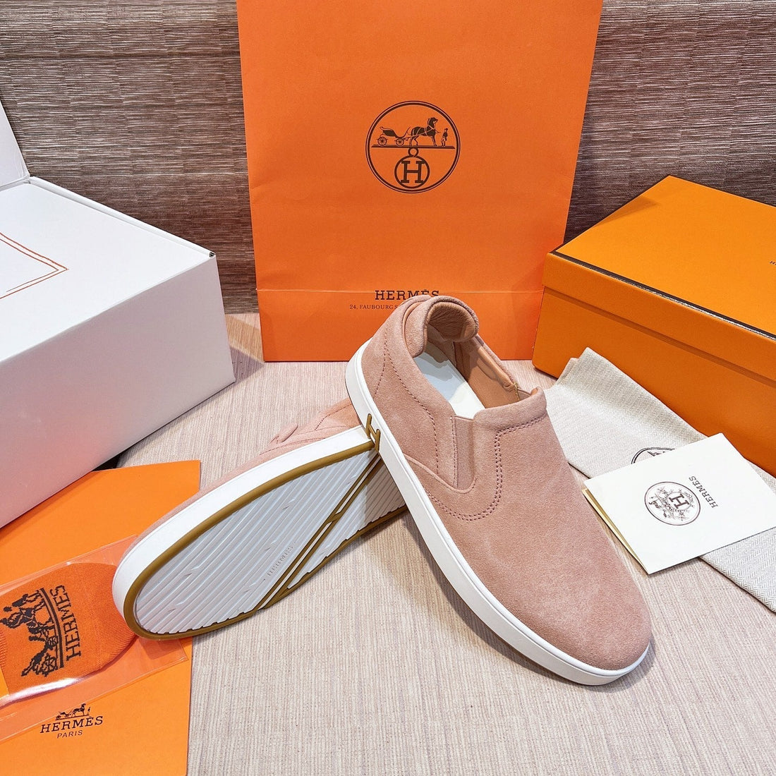 HM Men's 25 Lucky Slip-on Pink Suede 713100