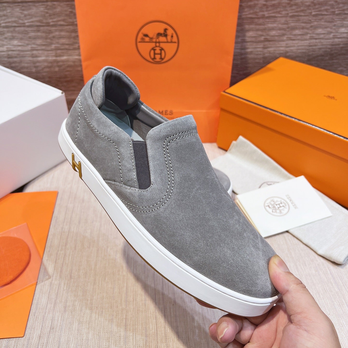 HM Men's 25 Lucky Slip-on Grey Suede 713102