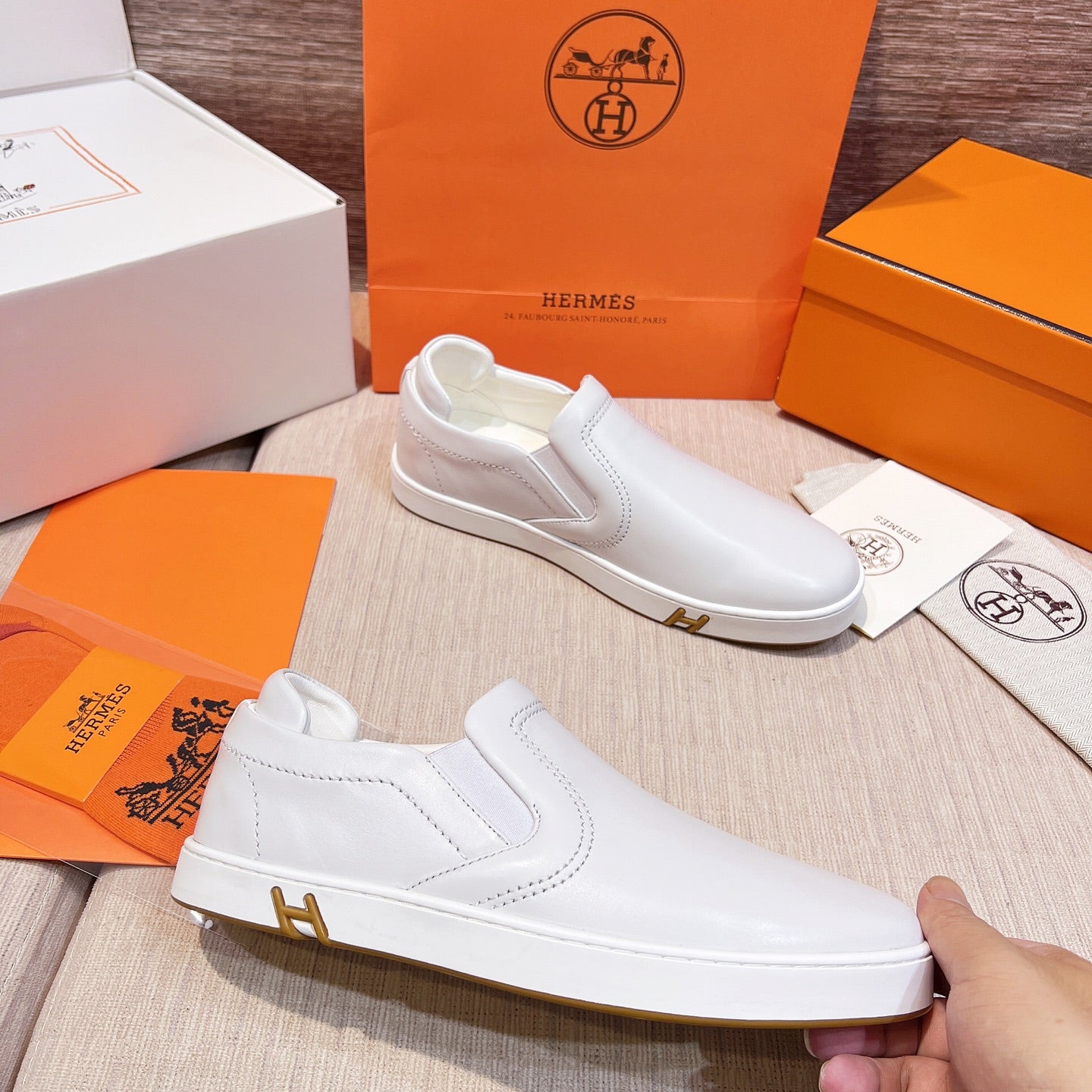 HM Men's 25 Lucky Slip-on White Calfskin 713106