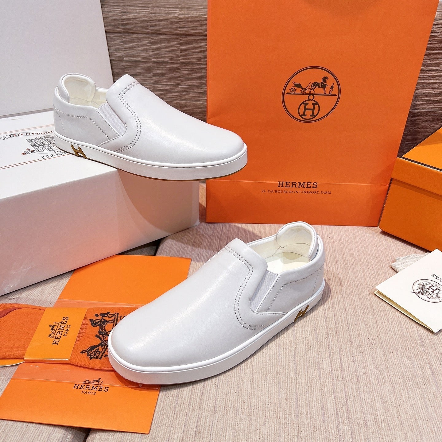 HM Men's 25 Lucky Slip-on White Calfskin 713106