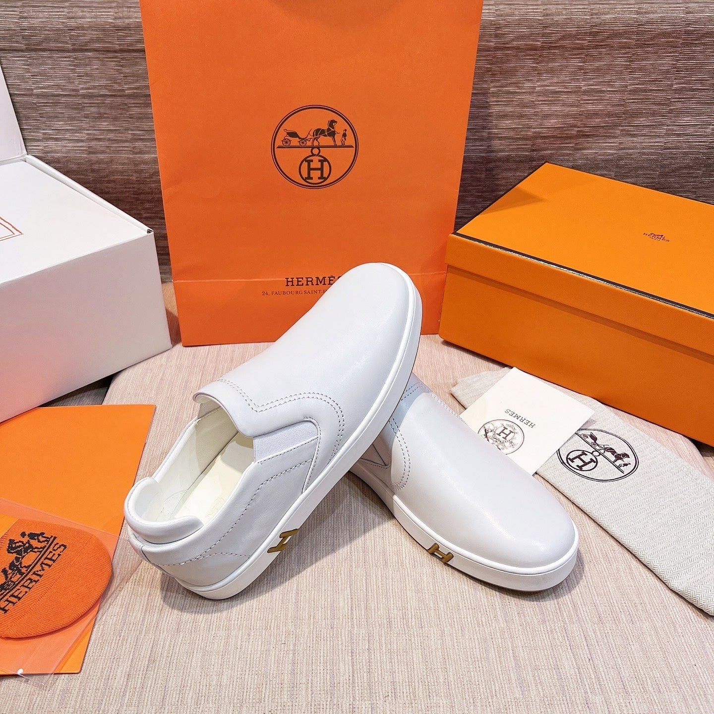 HM Men's 25 Lucky Slip-on White Calfskin 713106