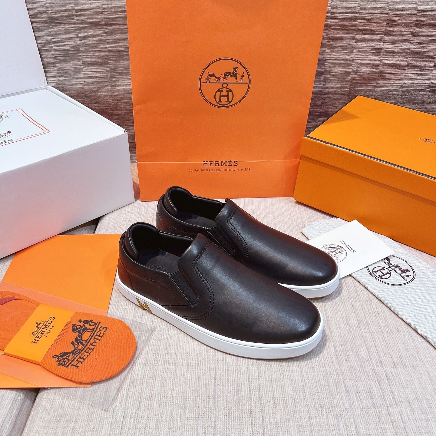 HM Men's 25 Lucky Slip-on Black Calfskin 713107