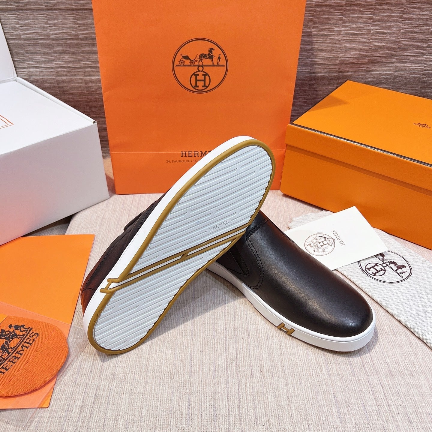 HM Men's 25 Lucky Slip-on Black Calfskin 713107