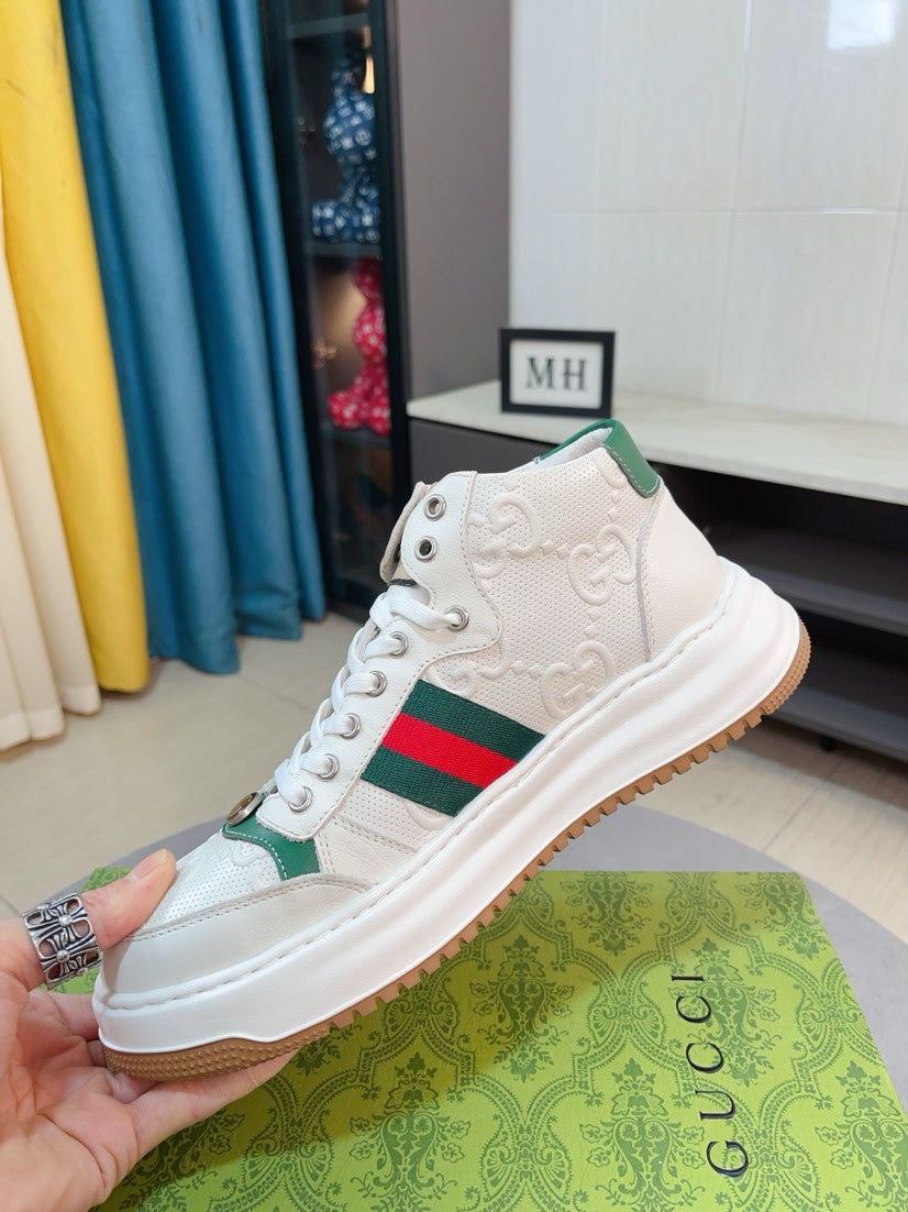 GG Men's Sneaker White Embossed Cowhide 471067