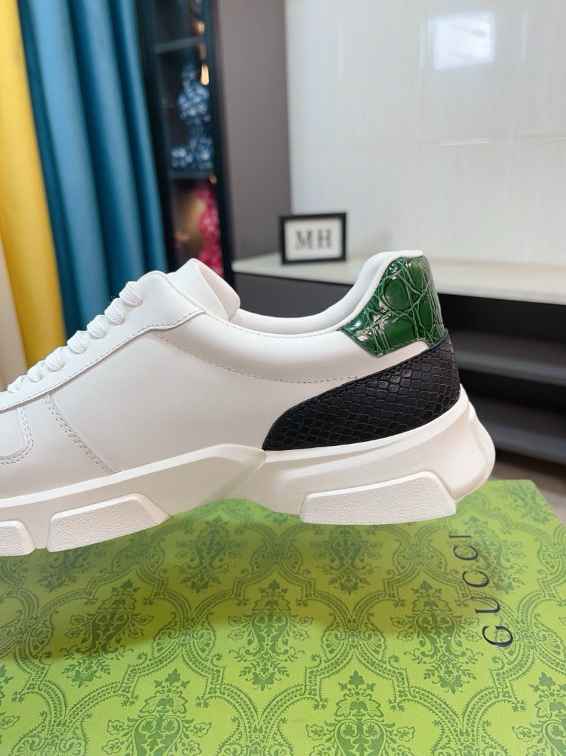 GG Men's ACE Sneaker White Calfskin 523318