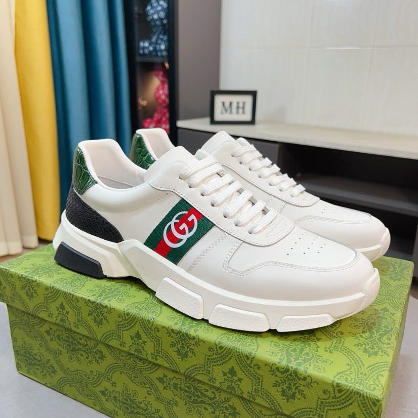 GG Men's ACE Sneaker White Calfskin 523318