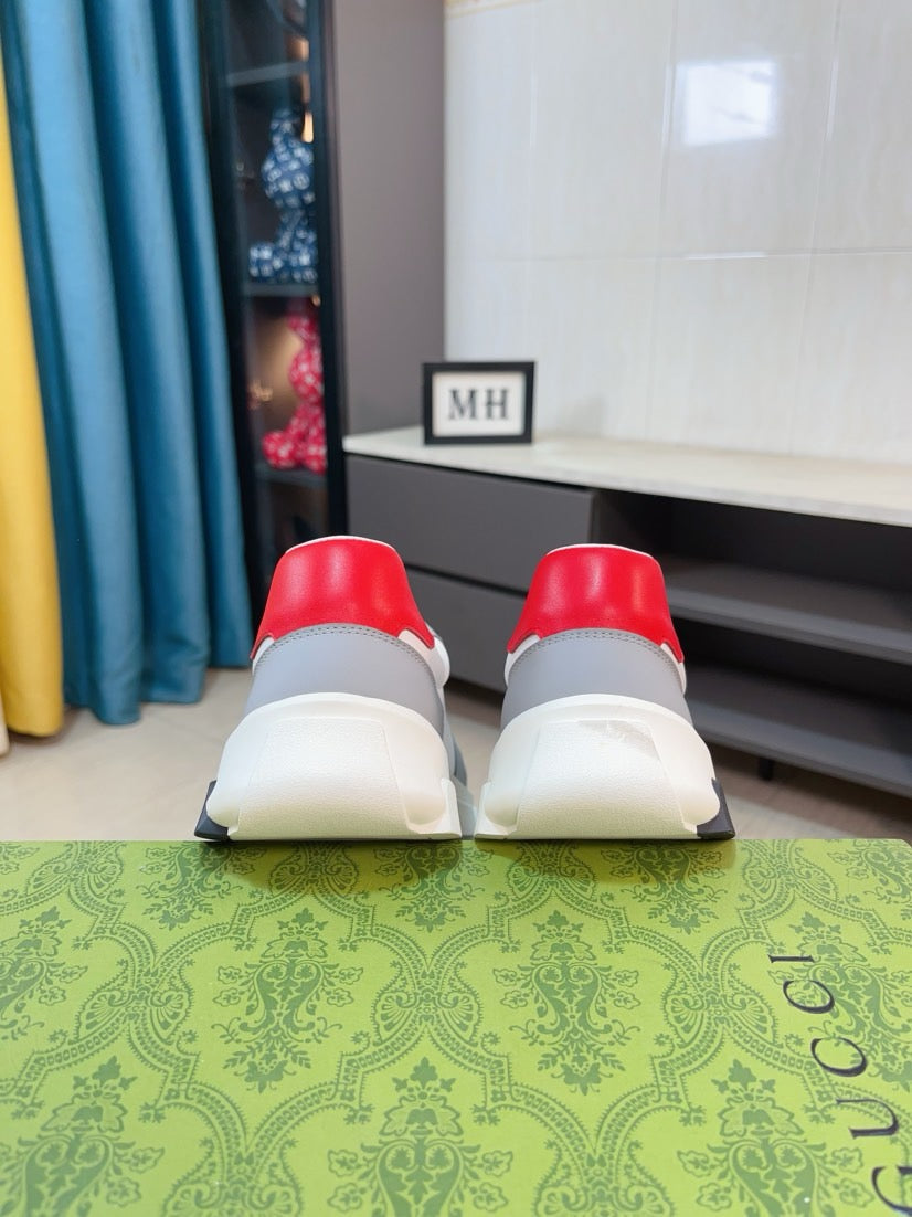 GG Men's ACE Sneaker White Grey Calfskin 523321