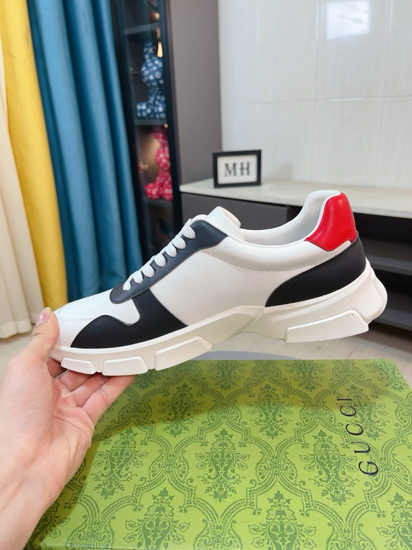 GG Men's ACE Sneaker White Calfskin 523323