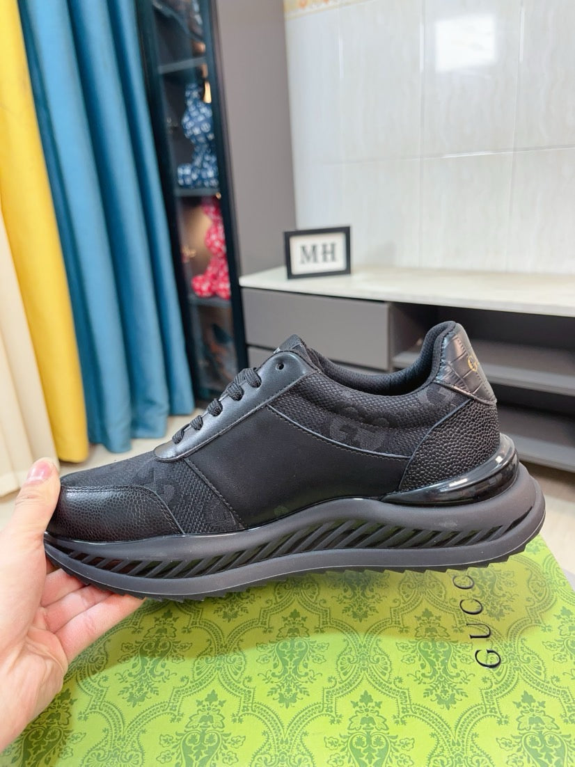 GG Men's Sneaker Black Canvas Calfskin 523338