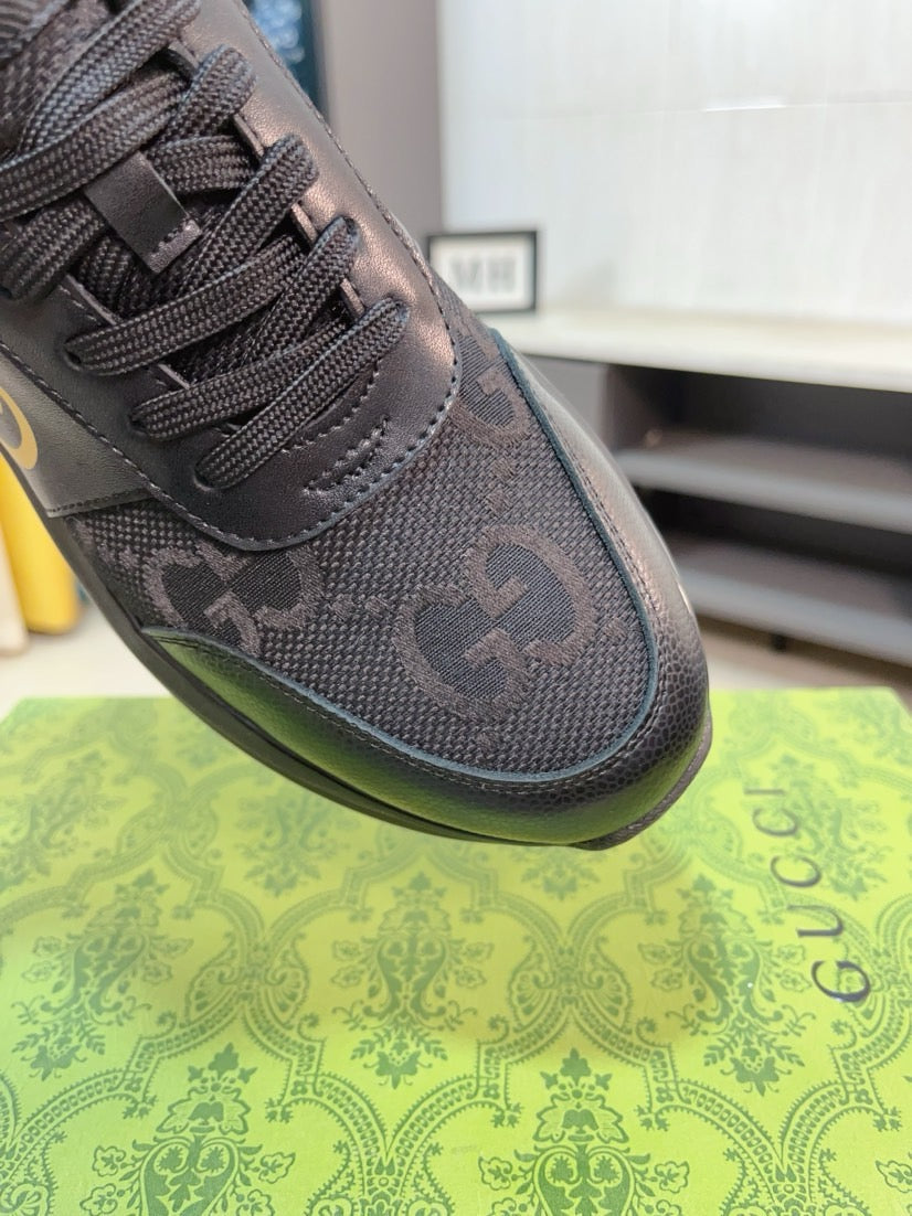 GG Men's Sneaker Black Canvas Calfskin 523338