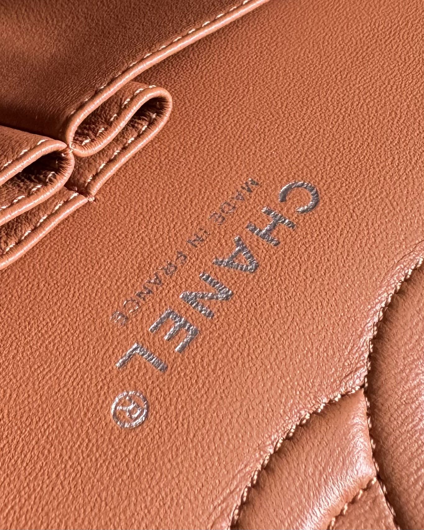 flap bag medium 25 brown lambskin silver hardware