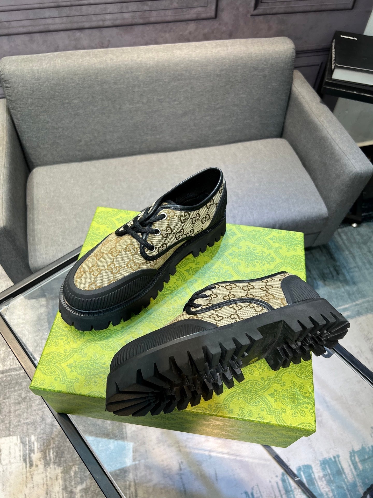 GG Men's 25 Maxi GG Lace up Sneaker Brown Black Cowhide