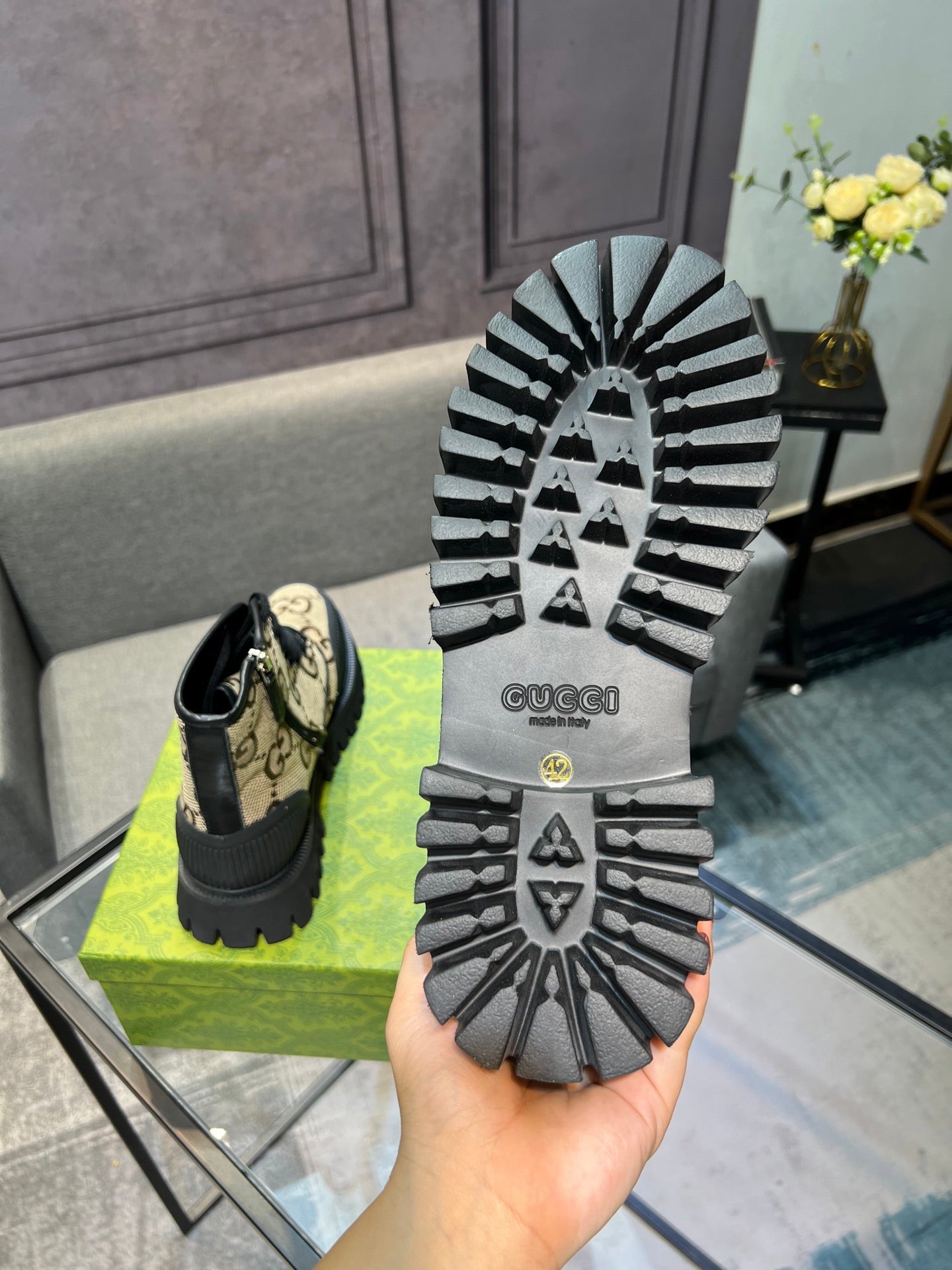 GG Men's 25 Lace up Boot Black Brown Canvas 720790