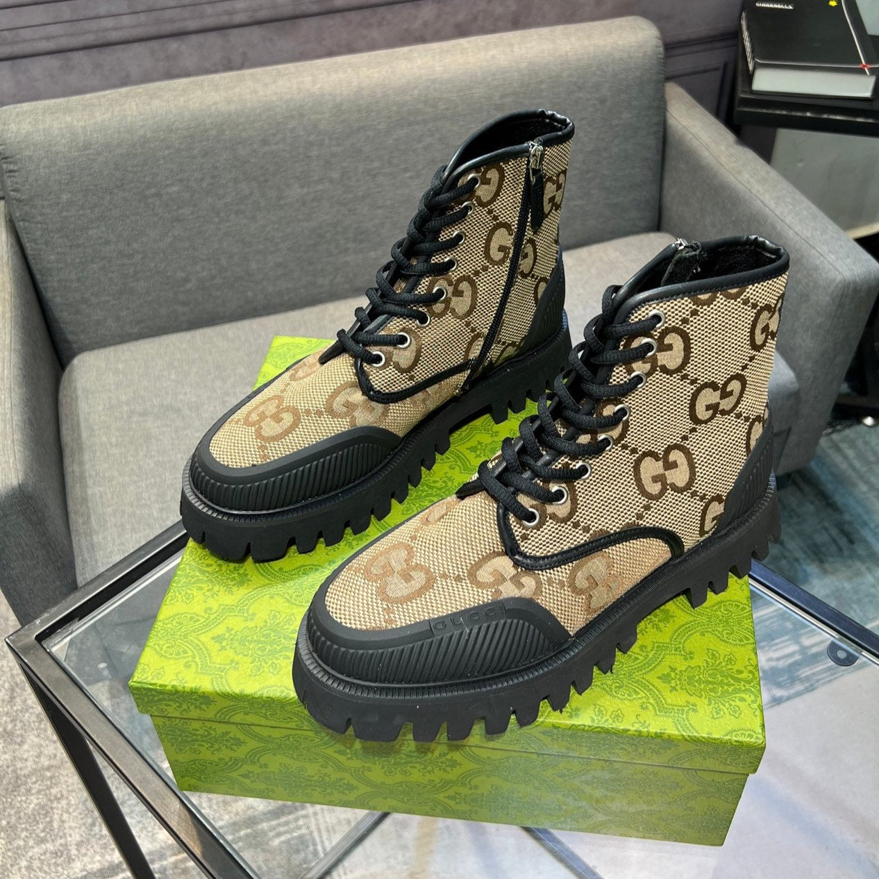 GG Men's 25 Lace up Boot Black Brown Canvas 720790