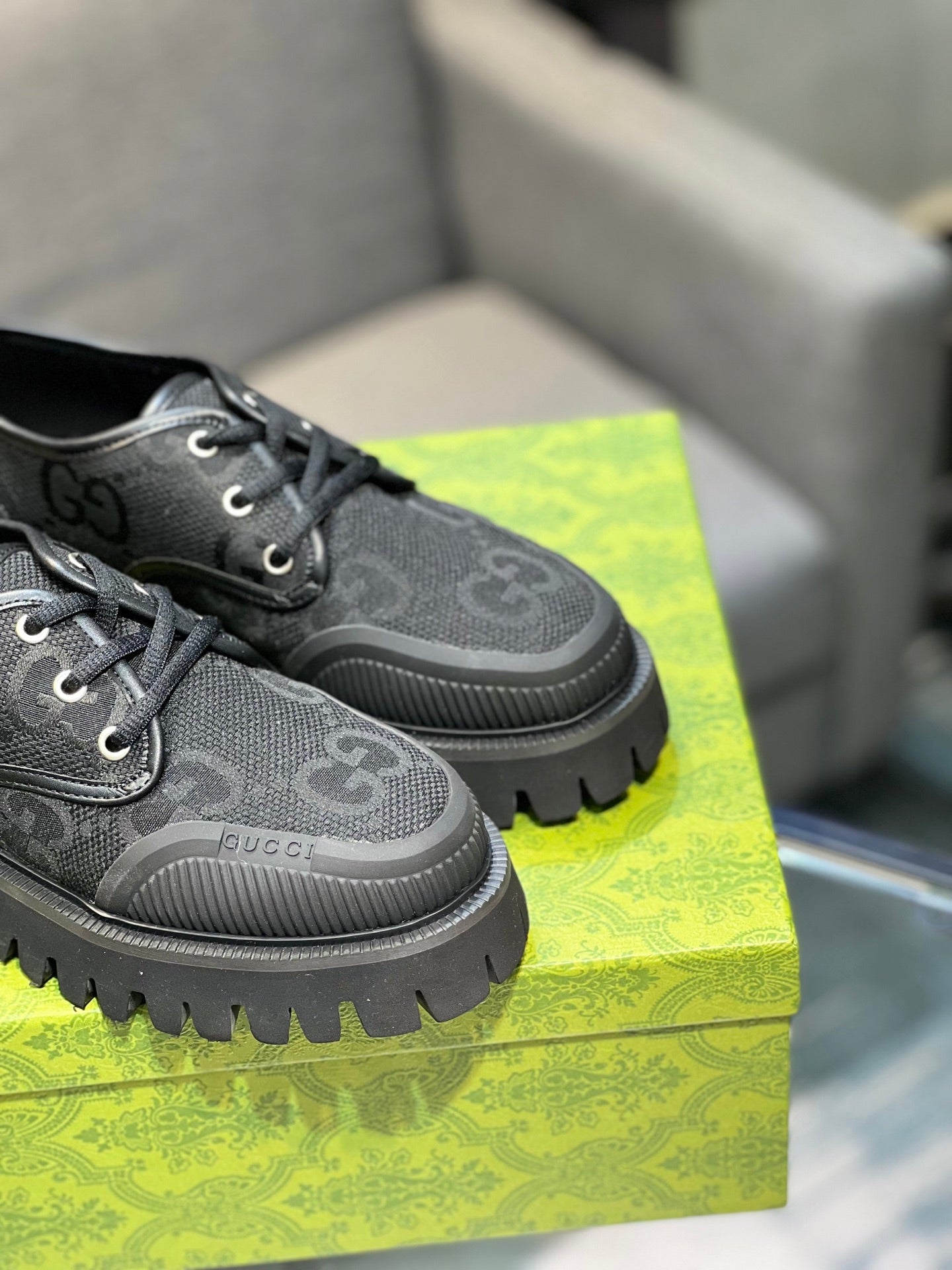 GG Men's 25 Maxi GG Sneaker Black Canvas 720795