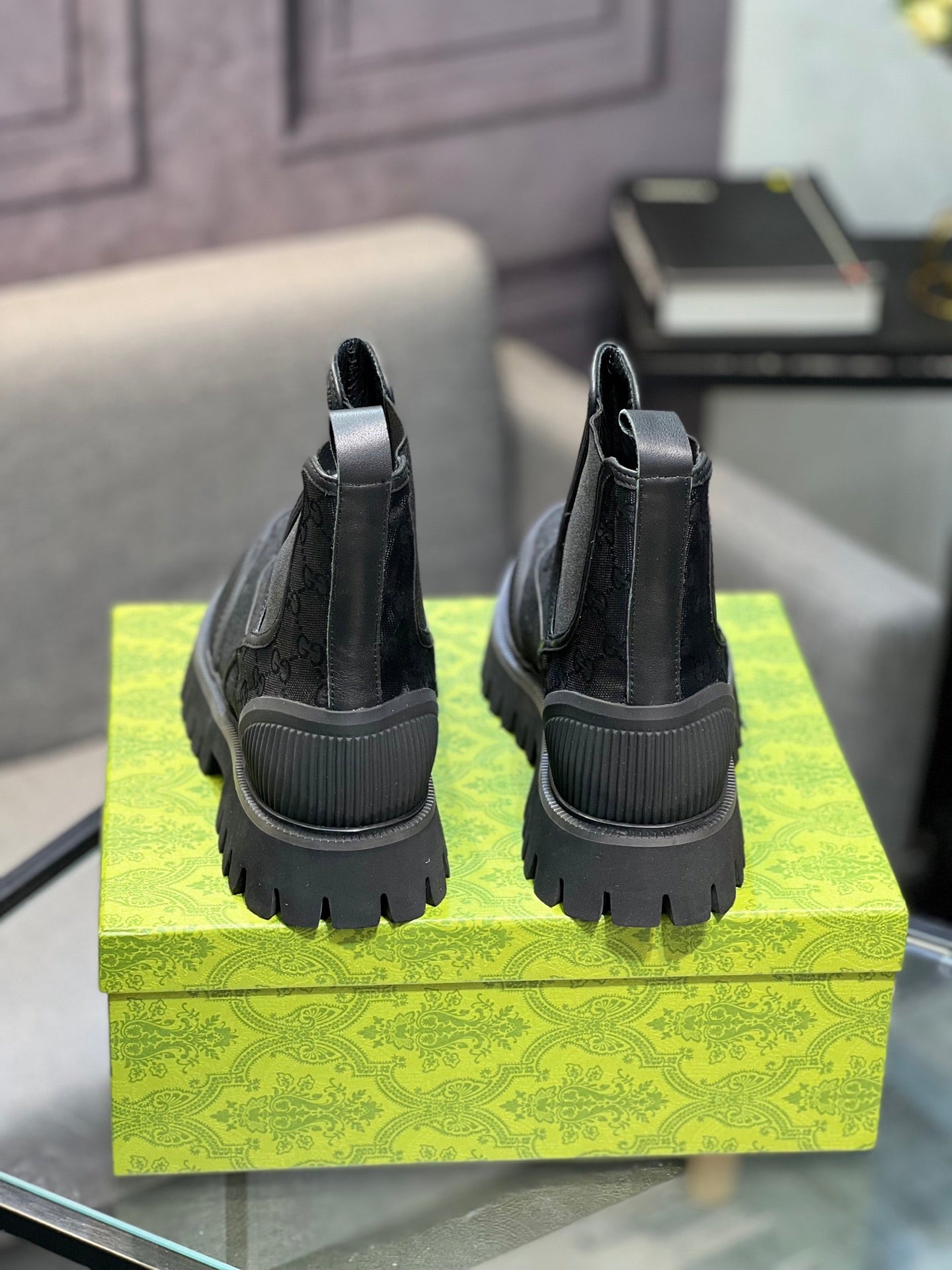 GG Men's 25 Chelsea Boots Black Canvas 720796