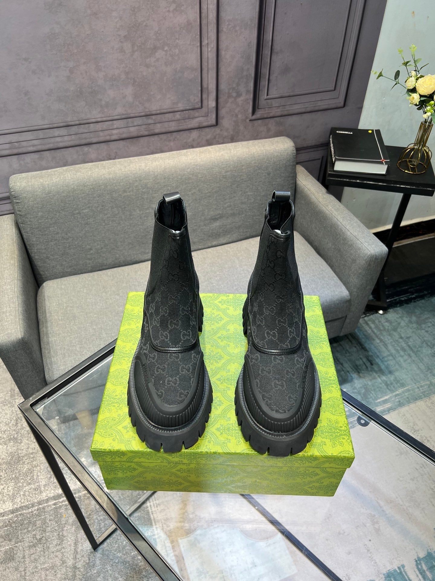 GG Men's 25 Chelsea Boots Black Canvas 720796