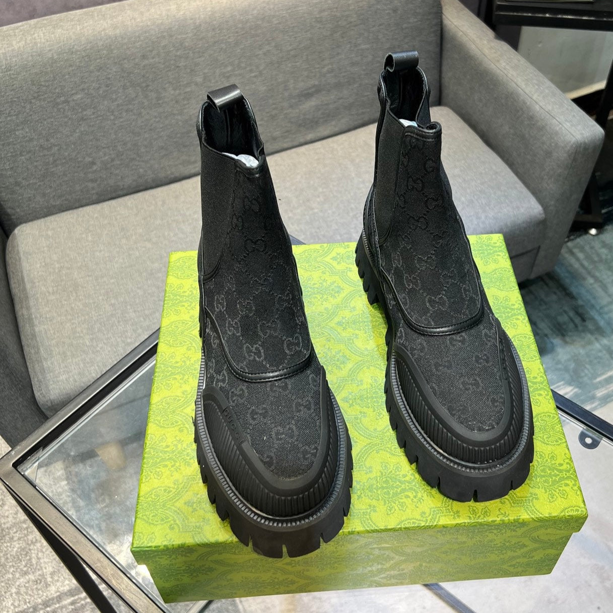 GG Men's 25 Chelsea Boots Black Canvas 720796