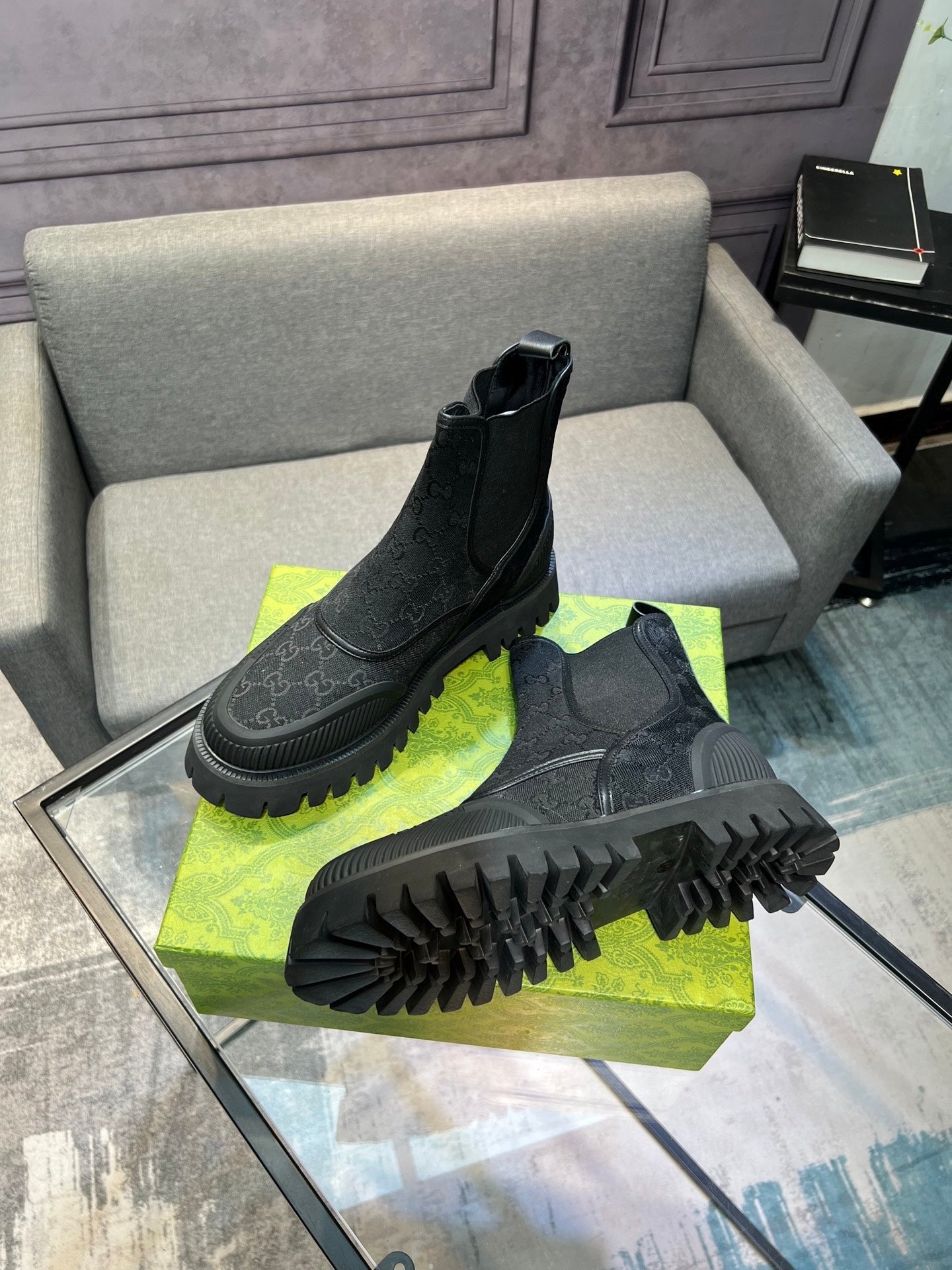 GG Men's 25 Chelsea Boots Black Canvas 720796