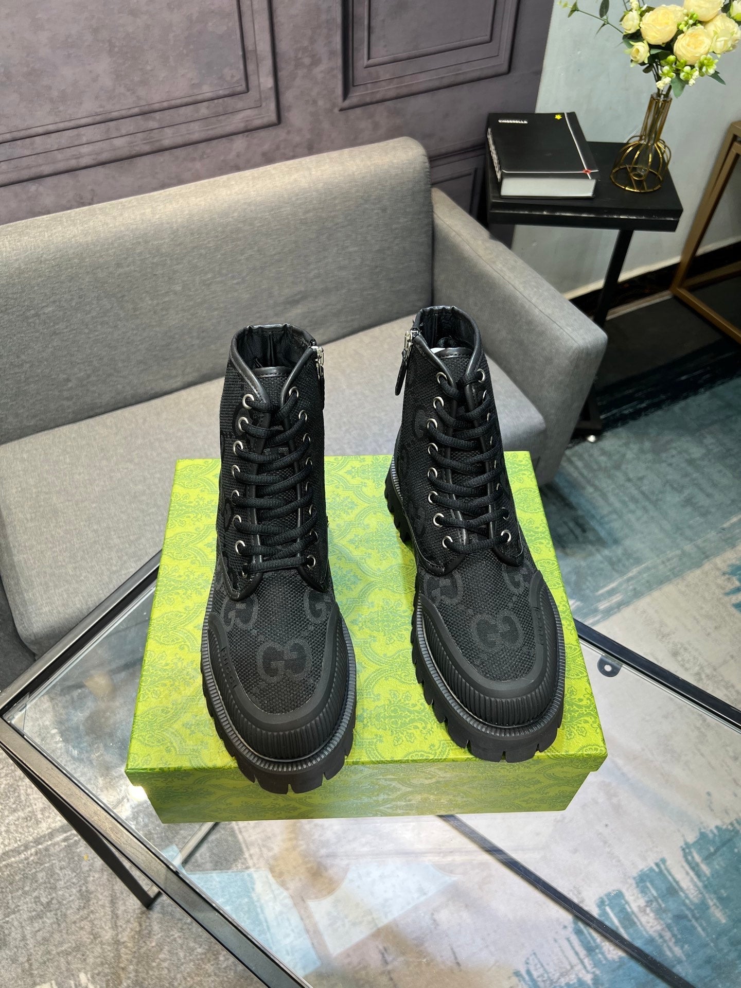 GG Men's 25 Lace up Boot Black Canvas 720797