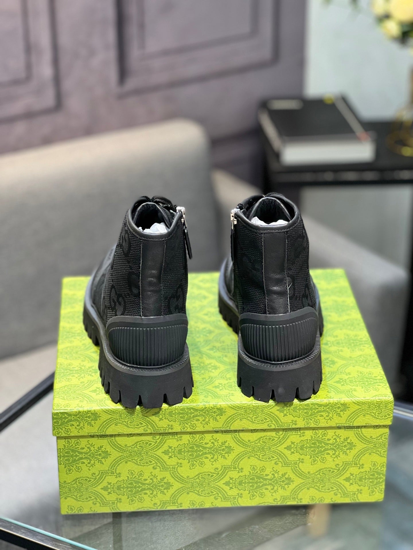 GG Men's 25 Lace up Boot Black Canvas 720797