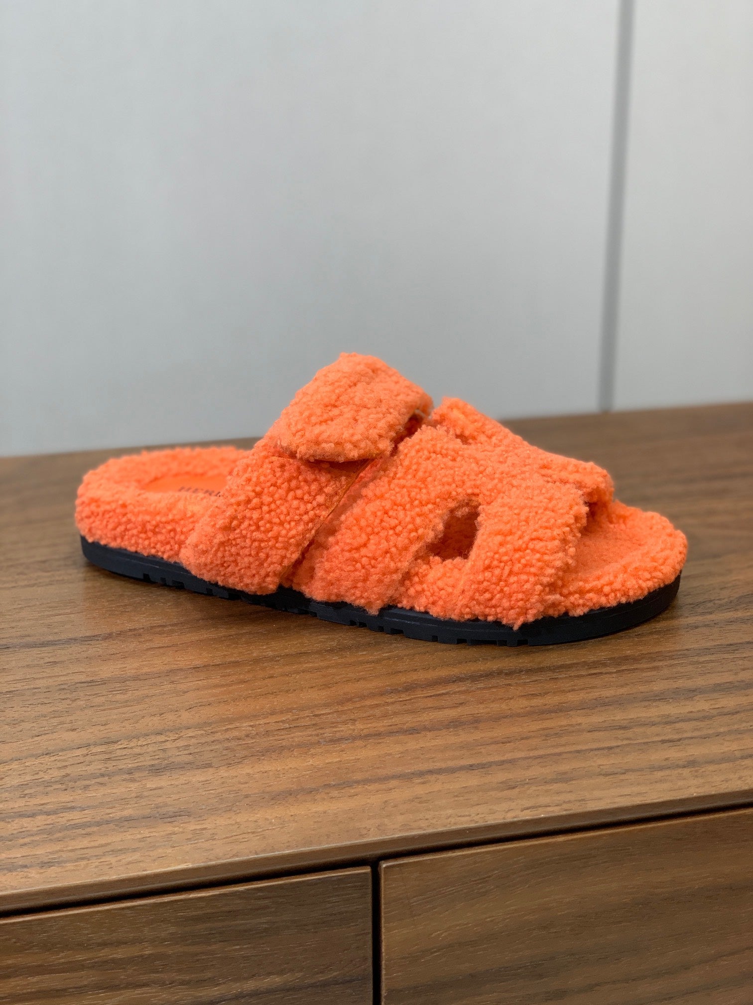 HM Chypre Sandal In Orange Lamb Wool 984182