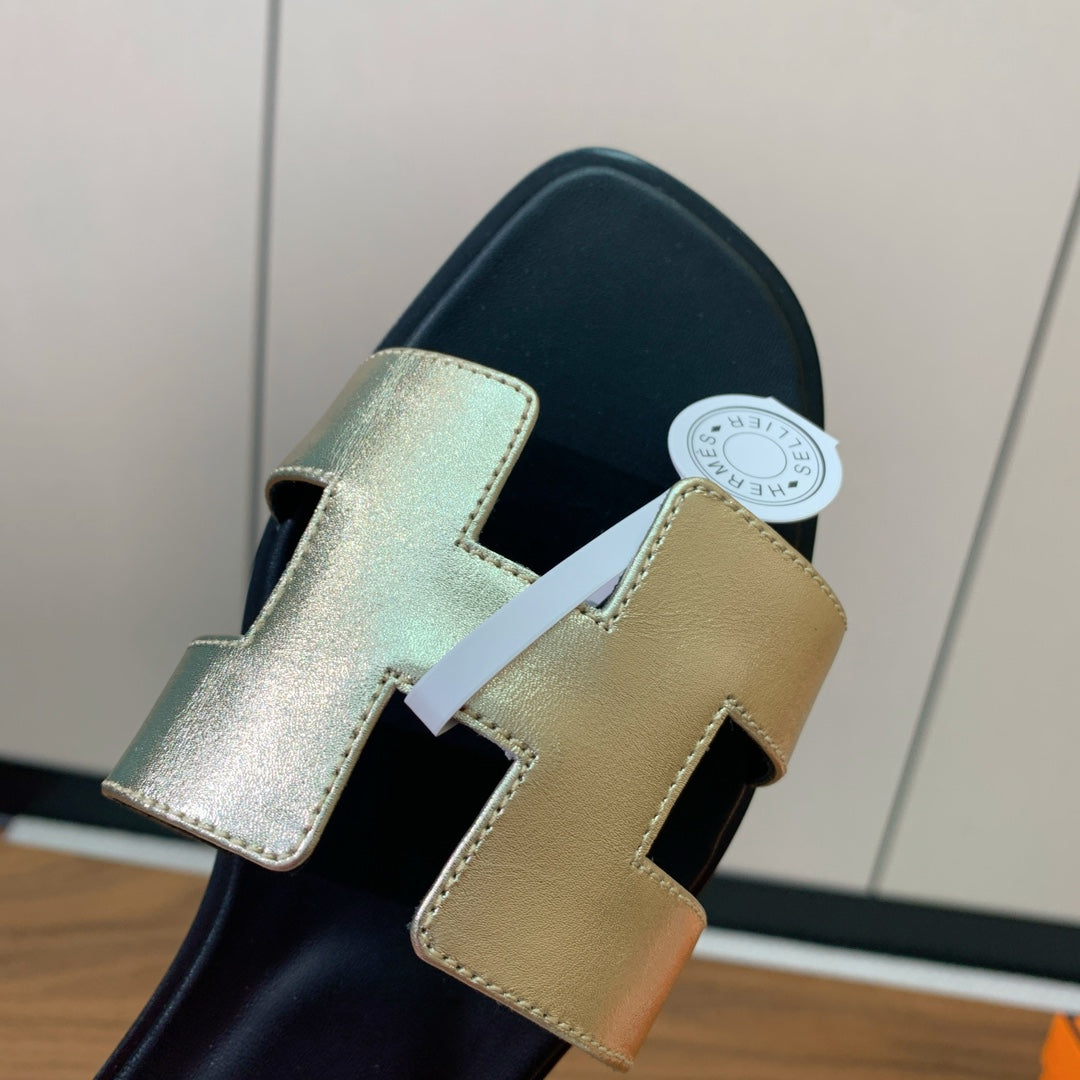 0ran Sandal Black Gold Metalic Lambskin