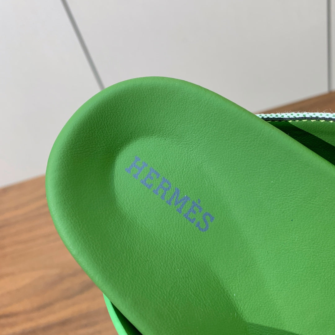 HM Kazimir Sandal Green Gray  Farbic Calfskin 293988