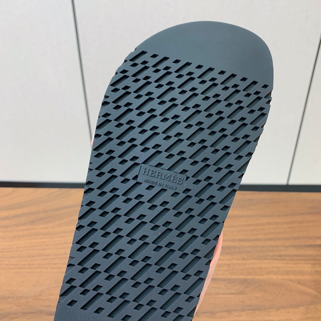 HM Kazimir Sandal Pink  Suede Calfskin 293989