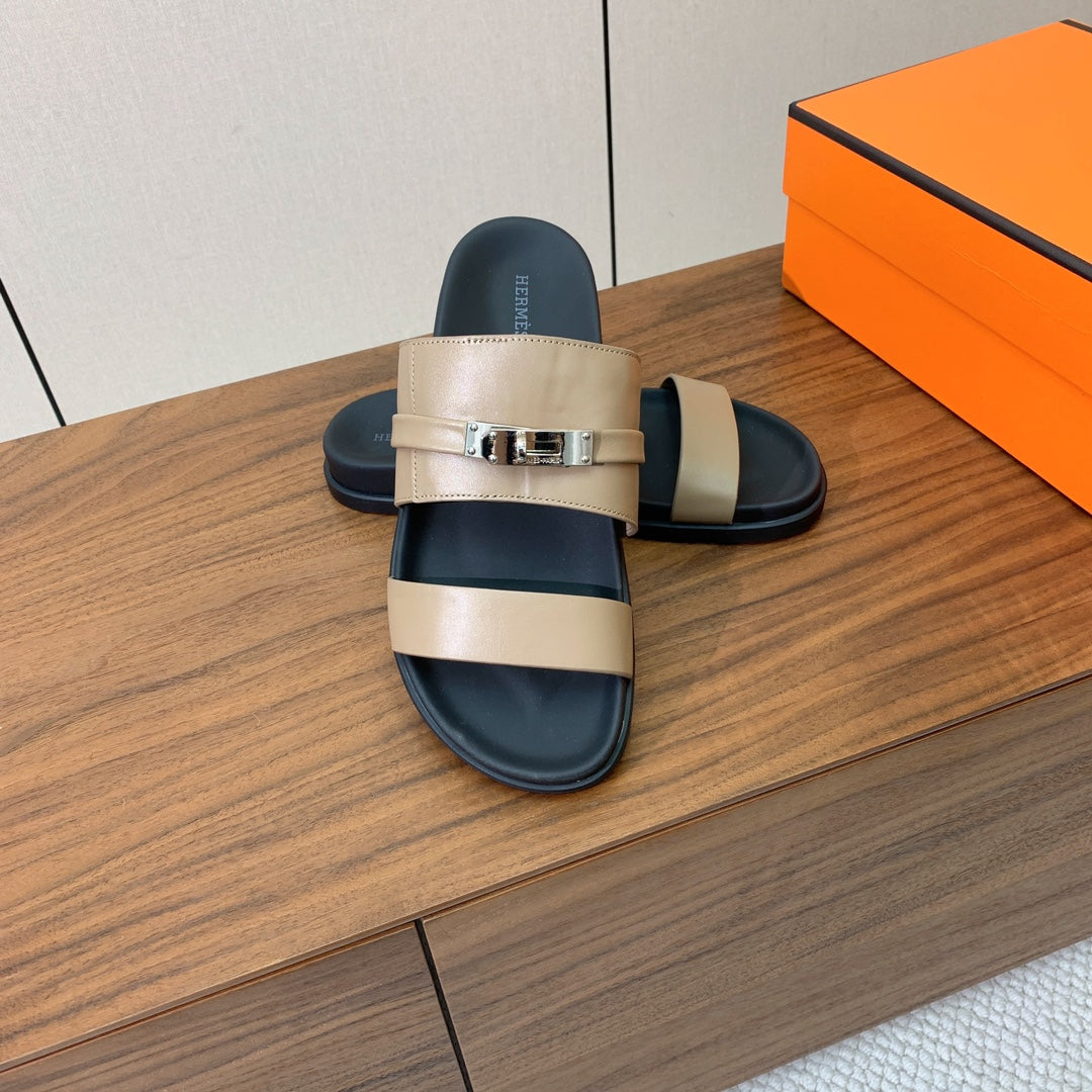 HM Jackson Sandal Beige Black Calfskin 294051