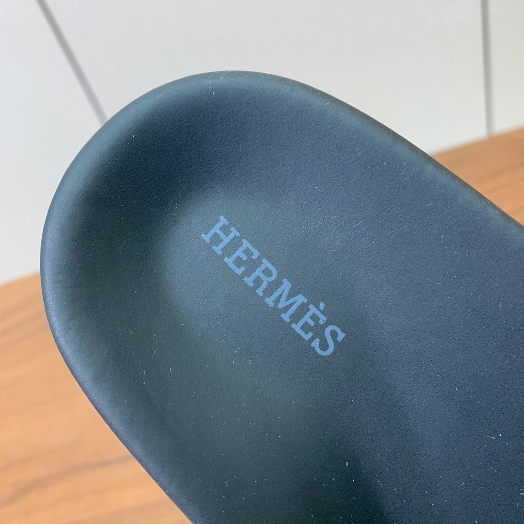 HM Jackson Sandal Gray Marble Cowhide 294064