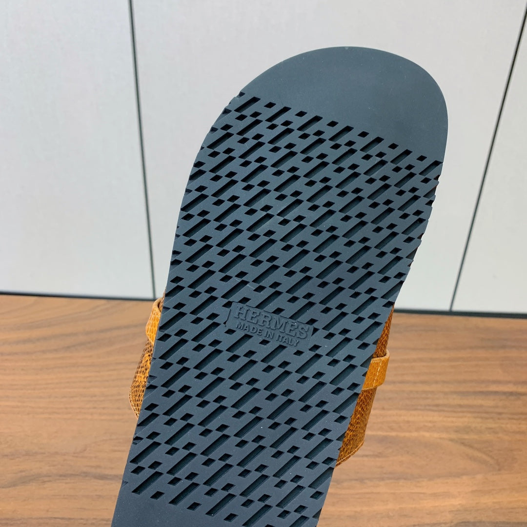 HM Jackson Sandal Brown  Cowhide 294065