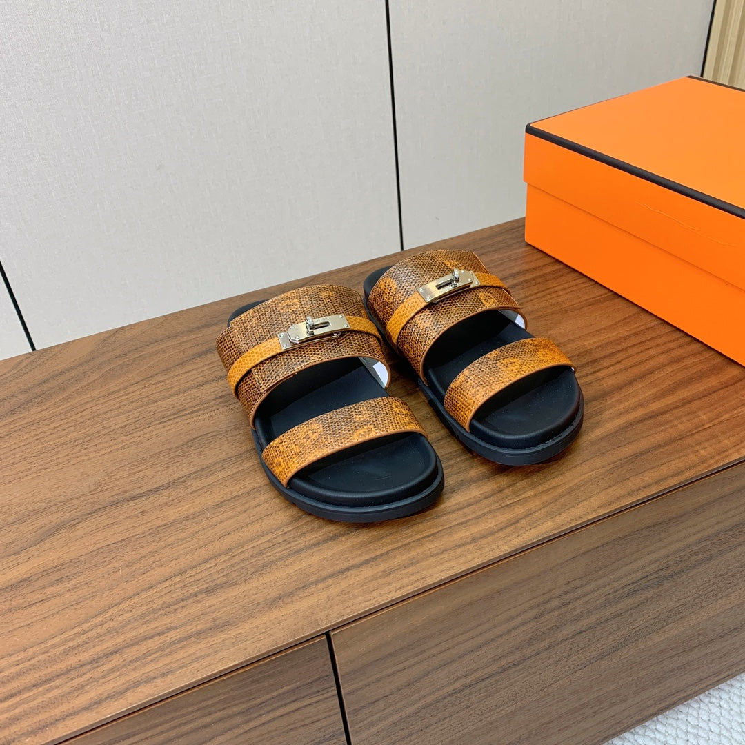 HM Jackson Sandal Brown  Cowhide 294065