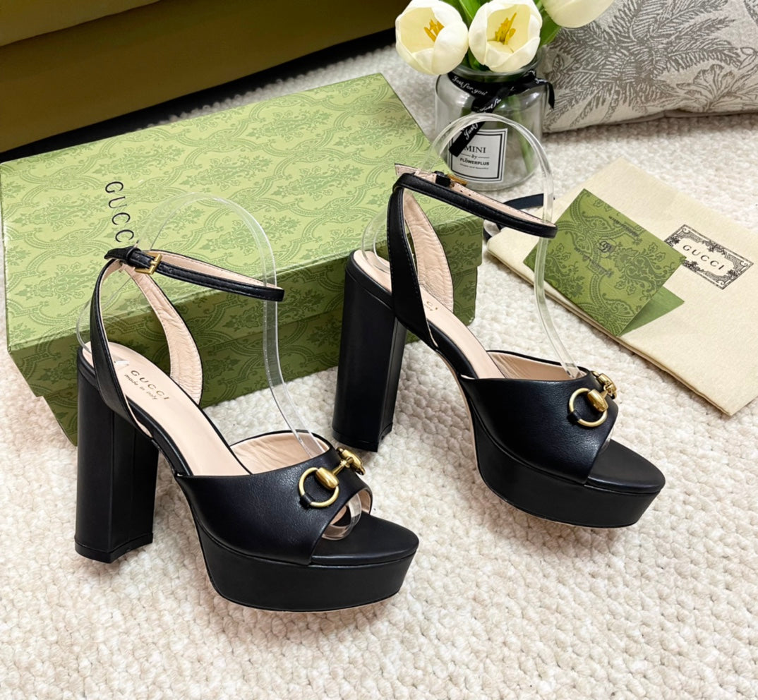 Horsebit 11cm Platform Sandal Black Calfskin