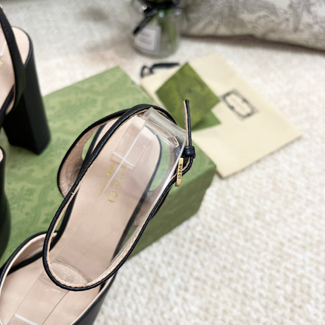 Horsebit 11cm Platform Sandal Black Calfskin