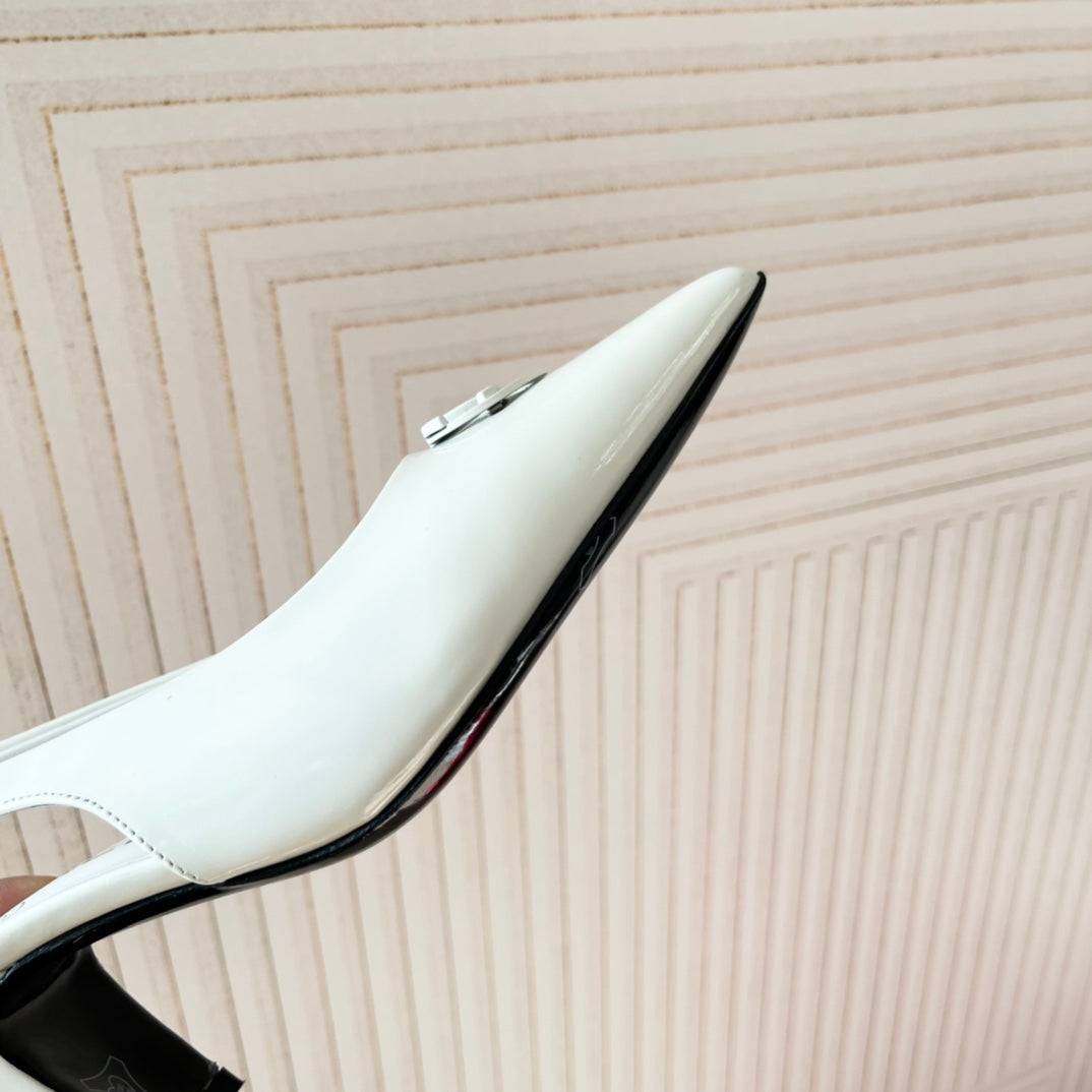 CC Slingback In White Cowhide 151528