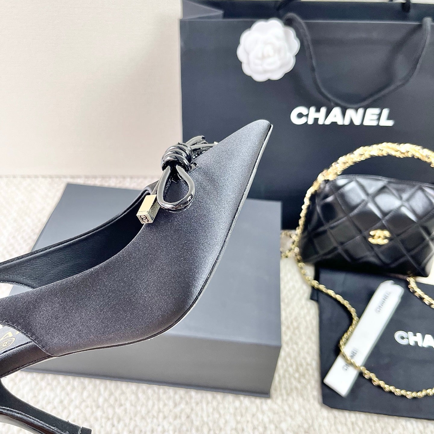 CC 25 Slingback Black Silk 330920