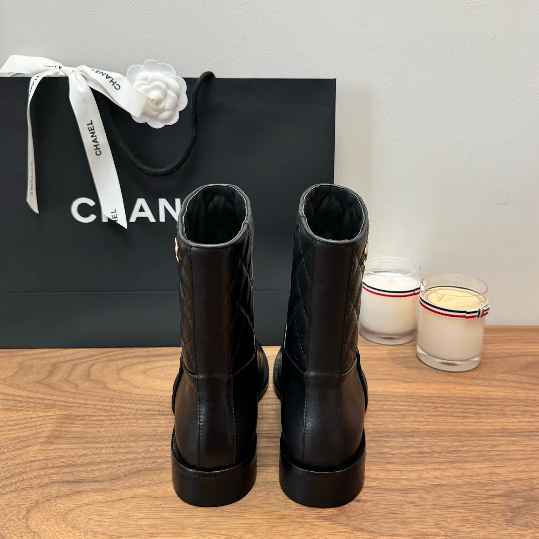 CC Short Boots Black Quilted Calfskin