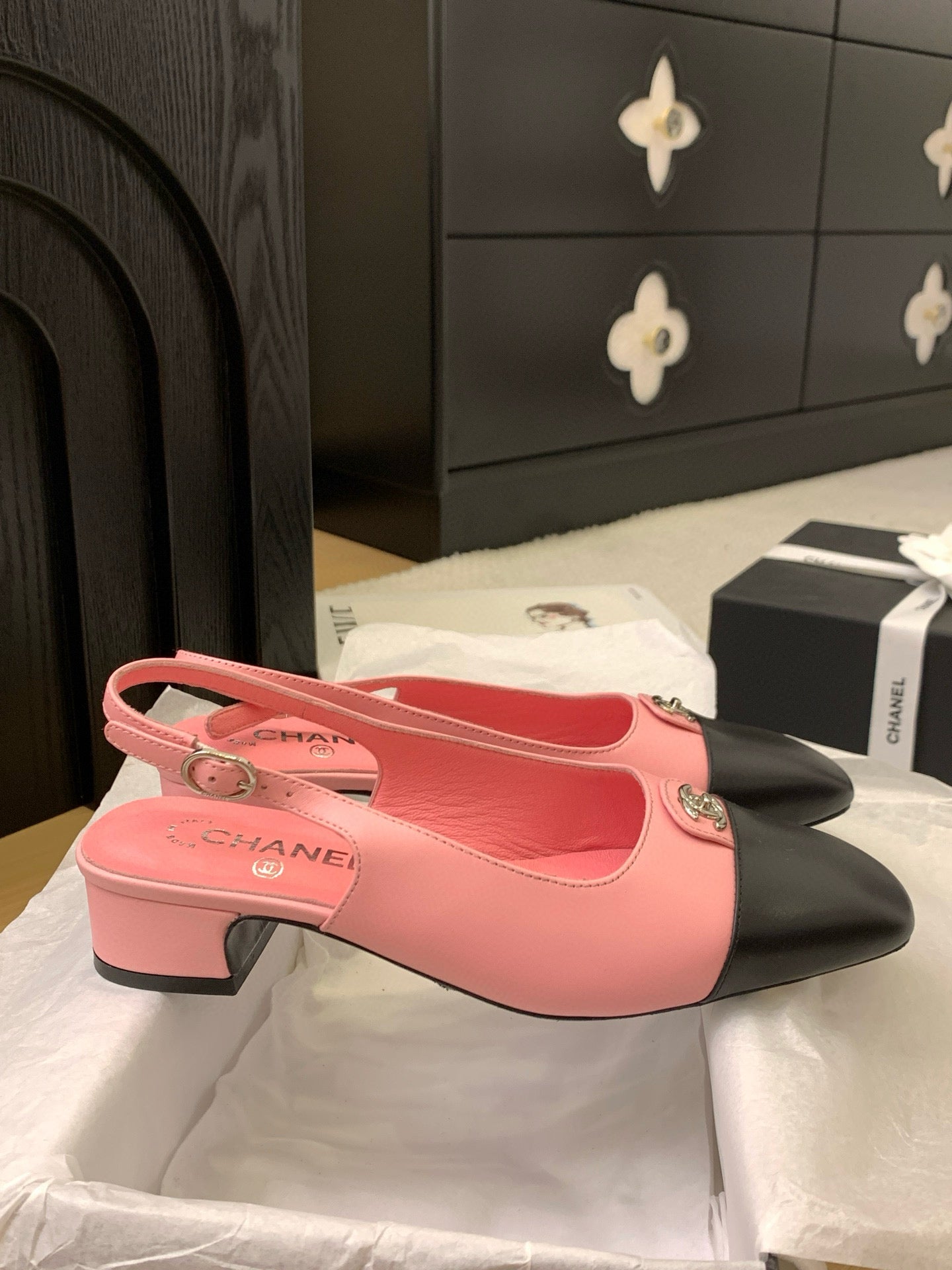 CC 25K Slingback Flat Calfskin